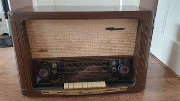 Vintage radio Grundig 3055 W/3D uit 1956 beschikbaar voor biedingen