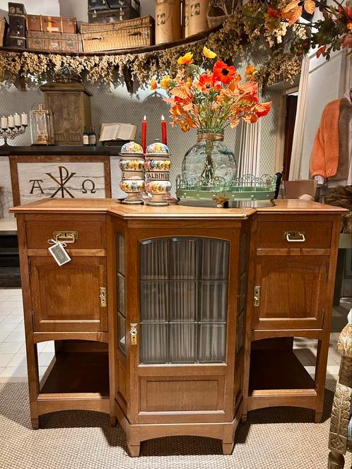 Antiek vitrine kastje, leuk als drank kast of in de gang, Huis en Inrichting, Kasten | Vitrinekasten, Nieuw, 25 tot 50 cm, Ophalen of Verzenden