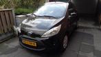 Ford Ka 1.2 51KW 2010 Zwart, Auto's, Voorwielaandrijving, Euro 5, Stof, 1242 cc
