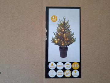 KERSTBOOM in Pot, met VERLICHTING (70 lampjes) - 90 cm beschikbaar voor biedingen