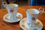 Theekopjes met schotel Bavaria Alka met bladgoud 2 stuks, Antiek en Kunst, Ophalen of Verzenden