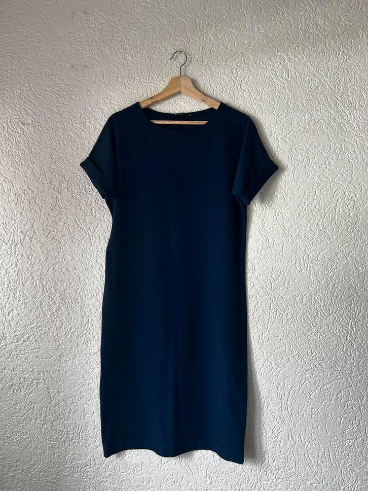 Jurk Purdey (38), Kleding | Dames, Jurken, Zo goed als nieuw, Maat 38/40 (M), Blauw, Knielengte, Ophalen of Verzenden