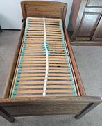 Eenpersoons bed, Huis en Inrichting, Slaapkamer | Bedden, Ophalen, 90 cm, Eenpersoons, Bruin