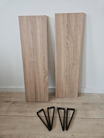 Wandplanken inclusief steunen beschikbaar voor biedingen