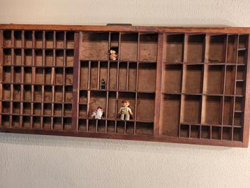 Oude Letterbak met Handvat - 83x36cm beschikbaar voor biedingen