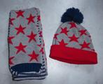 Hema muts + sjaal jongen grijs met rode sterren 3-6 jaar, Kinderen en Baby's, Kinderkleding | Mutsen, Sjaals en Handschoenen, Setje