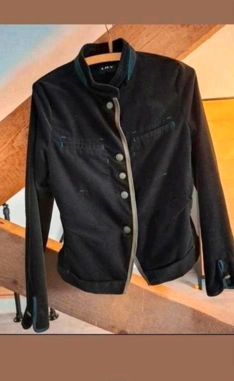 Zwart Velours LILY jasje, maat L, Kleding | Dames, Jasjes, Kostuums en Pakken, Gedragen, Jasje, Maat 42/44 (L), Zwart, Ophalen of Verzenden