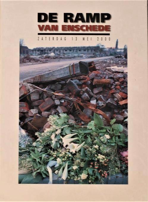 De Ramp van Enschede - 13 mei 2000 - NIEUW, Boeken, Geschiedenis | Stad en Regio, Nieuw, Ophalen of Verzenden