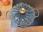 Le Creuset Pompoenpan 28cm Tijm 2,5L, Ophalen of Verzenden, Gietijzer, Koekenpan of Braadpan