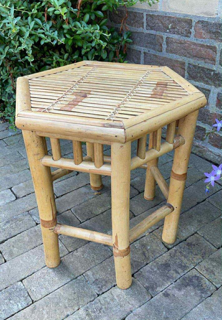 Vintage Bamboe bijzettafeltje / krukje, Huis en Inrichting, Krukjes, Zo goed als nieuw, Hout, Ophalen