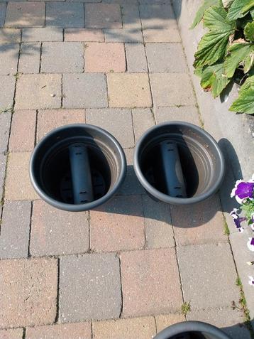 Balkonplantenpotten 2 stuks groen beschikbaar voor biedingen