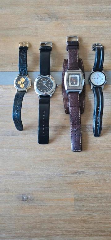 Horloges  beschikbaar voor biedingen