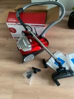 Stofzuiger Inventum St306rza + bon aanwezig, Ophalen, Zo goed als nieuw