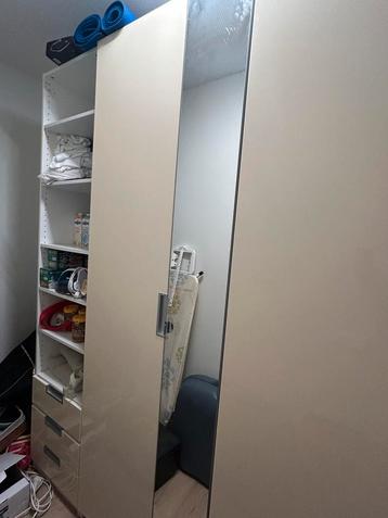 IKEA PAX kast kledingkasten met spiegel en hang beschikbaar voor biedingen