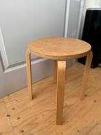 Ikea frosta kruk, Huis en Inrichting, Ophalen, Zo goed als nieuw, Hout