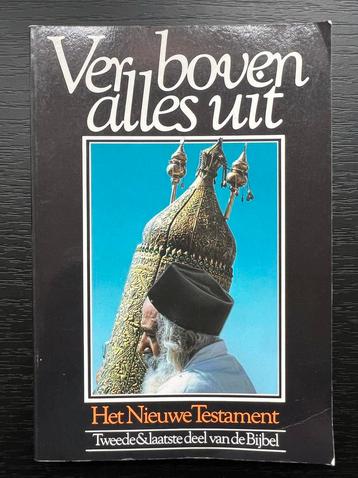 Ver boven alles uit - Nieuwe Testament beschikbaar voor biedingen