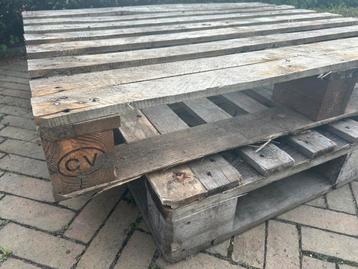 Gratis, 3 pallets beschikbaar voor biedingen