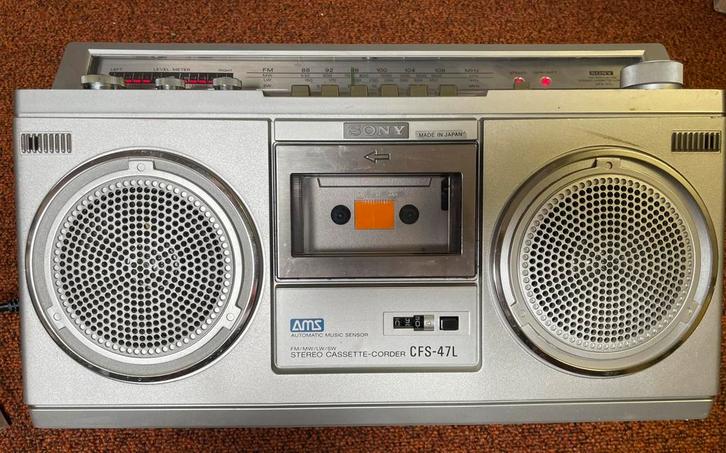 Sony cfs-47L boombox. Uitmuntende werkende staat!, Audio, Tv en Foto, Radio's, Zo goed als nieuw, Radio, Ophalen of Verzenden