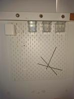 Wandrek met accessoires ikea, Ophalen, Gebruikt