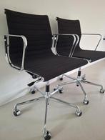 2x Vitra Eames 117 izgs!, Ophalen, Zo goed als nieuw, Zwart