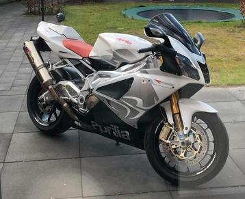 Aprilia RSV 1000 R BJ09 RSV1000R beschikbaar voor biedingen