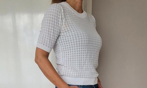 Erg mooie top M wit, Kleding | Dames, Tops, Zo goed als nieuw, Maat 38/40 (M), Wit, Korte mouw, Ophalen of Verzenden