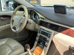Volvo XC70 2.4D Momentum Airco - Leder -, Auto's, Volvo, Voorwielaandrijving, Gebruikt, 179 €/maand, XC70