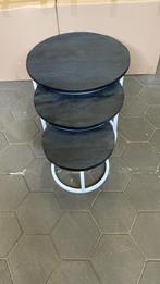 Zwarte mangohouten salontafelset met een wit metalen frame, 50 tot 100 cm, Minder dan 50 cm, Nieuw, Rond