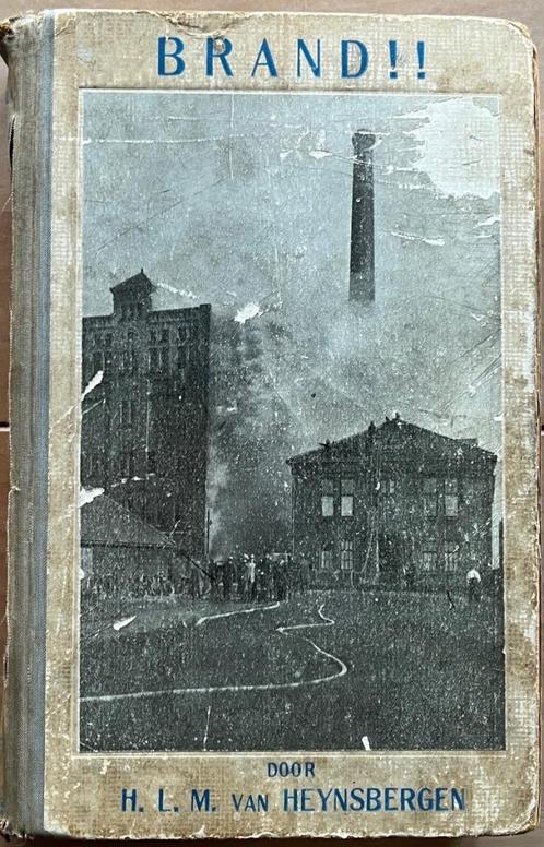Brand!! door H.L.M. van Heynsbergen.  -Zaanstreek, Boeken, Geschiedenis | Stad en Regio, Gelezen, 20e eeuw of later, Ophalen of Verzenden