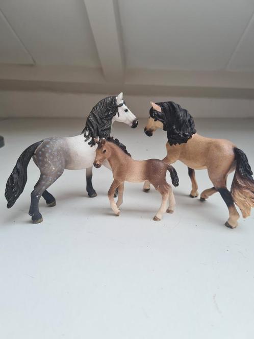 Schleich Andalusier Familie kan ook los!, Verzamelen, Dierenverzamelingen, Gebruikt, Beeldje of Figuurtje, Paard, Ophalen of Verzenden