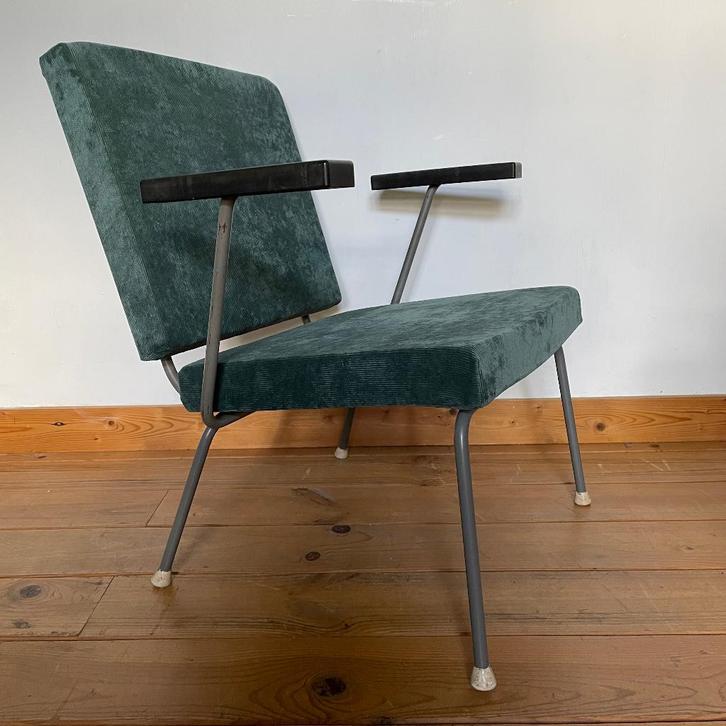 vintage design fauteuil Wim Rietveld, Huis en Inrichting, Fauteuils, Zo goed als nieuw, Metaal, Stof, 50 tot 75 cm, 75 tot 100 cm