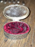 Prachtige antiek zilveren doosje, Ophalen of Verzenden, Zilver