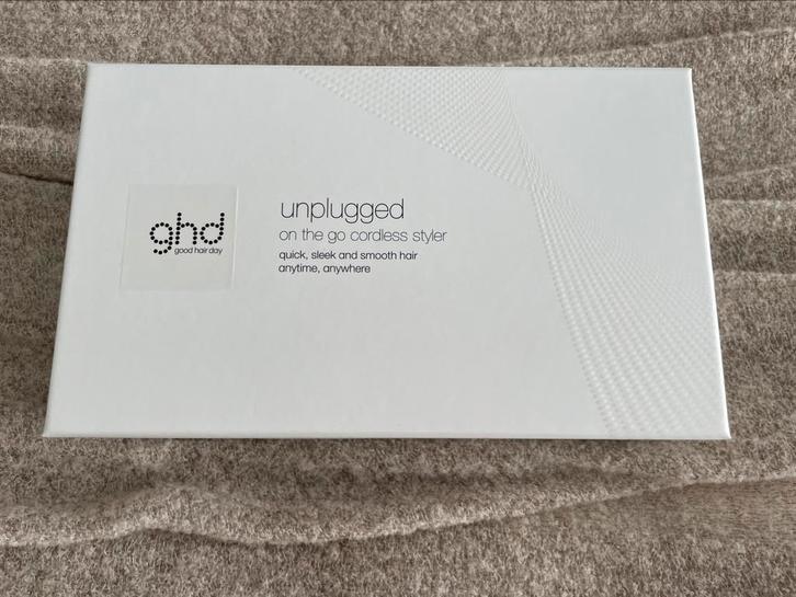 GHD Unplugged styler, Sieraden, Tassen en Uiterlijk, Uiterlijk | Haarverzorging, Zo goed als nieuw, Krultang of Stijltang, Ophalen of Verzenden