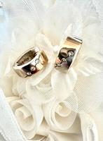 Zeer mooie gouden oorstekers met 6 natuurlijke briljanten, Ophalen, Nieuw, Goud