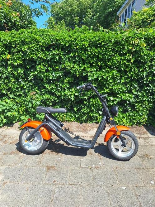 Spyder Wheelz E-chopper elektrische scooter 25 km/h kenteken, Fietsen en Brommers, Snorfietsen en Snorscooters, Zo goed als nieuw