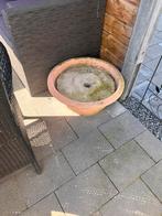 Bloembak met beton. Gebruikt als parasolvoet, Tuin en Terras, Bloembakken en Plantenbakken, Rond, Gebruikt, Minder dan 60 cm, Ophalen