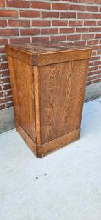 Stijlvolle houten sokkel / zuil – klassiek vintage, Ophalen