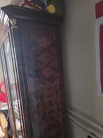 Meubels en een vogelkooi, Ophalen, 100 tot 150 cm, 150 tot 200 cm, 25 tot 50 cm