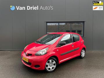 Toyota Aygo 1.0-12V Now / Airco! beschikbaar voor biedingen