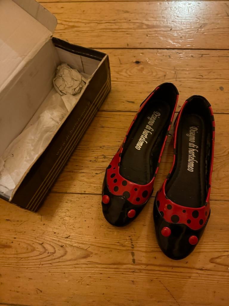 Spaanse Ballerina Schoenen - Carnaval/Verkleed, Ophalen of Verzenden, Zo goed als nieuw, Rood, Ballerina's