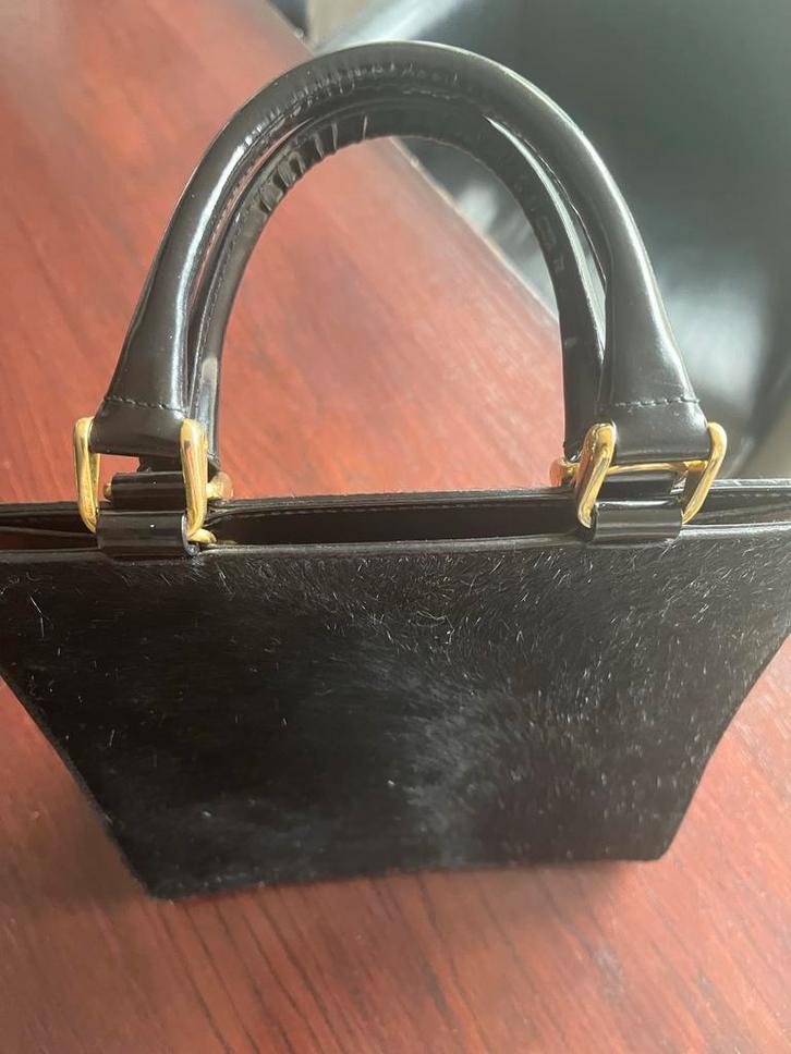 Elegante Avondtas van Huid, Sieraden, Tassen en Uiterlijk, Tassen | Damestassen, Zo goed als nieuw, Avondtasje, Zwart, Ophalen of Verzenden