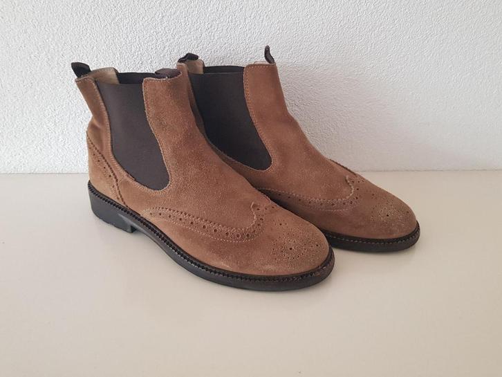 SUEDE GALLUCCI ANKLE BOOTS 36, Kleding | Dames, Schoenen, Zo goed als nieuw, Lage of Enkellaarzen, Bruin, Ophalen of Verzenden