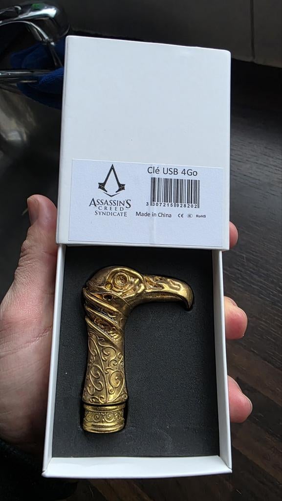 Assassin's Creed Syndicate Wandelstok USB Stick 4GB, Computers en Software, USB Sticks, 28 Rue Armand Carrel, 93100 Montreuil, France