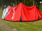 Ozone zephyr inclusief bar - super lightwind kite, Watersport en Boten, Kitesurfen, Geen board, Ophalen of Verzenden, Zo goed als nieuw