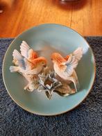 Vintage Wandbordje Porselein 3D 2 Vogeltjes op bloemen takje, Ophalen of Verzenden