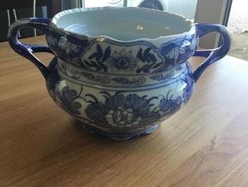 Oude Vintage Chinese blauwe bloempot puntgaaf beschikbaar voor biedingen