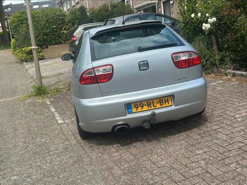 Seat Leon 1.8 20VT 132KW 2005 Grijs, Auto's, Seat, Particulier, Leon, Benzine, E, Hatchback, Handgeschakeld, Origineel Nederlands