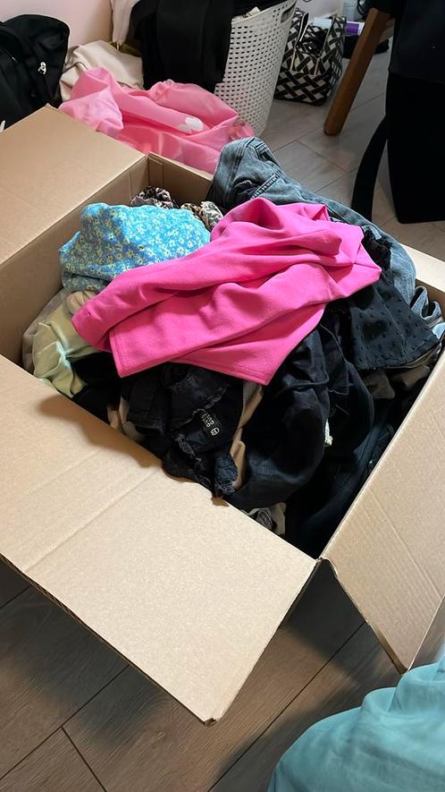 Groot dames kleding pakket, Kleding | Dames, Dames-kledingpakketten, Zo goed als nieuw, Maat 36 (S), Ophalen
