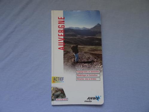 Auvergne ; anwb actief reisgids, Boeken, Reisgidsen, Fiets- of Wandelgids, Europa, ANWB, Ophalen of Verzenden