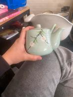 Theepot met Sakura Design & Bamboe Handvat, Huis en Inrichting, Keuken | Servies, Gebruikt, Keramiek, Overige typen, Ophalen of Verzenden